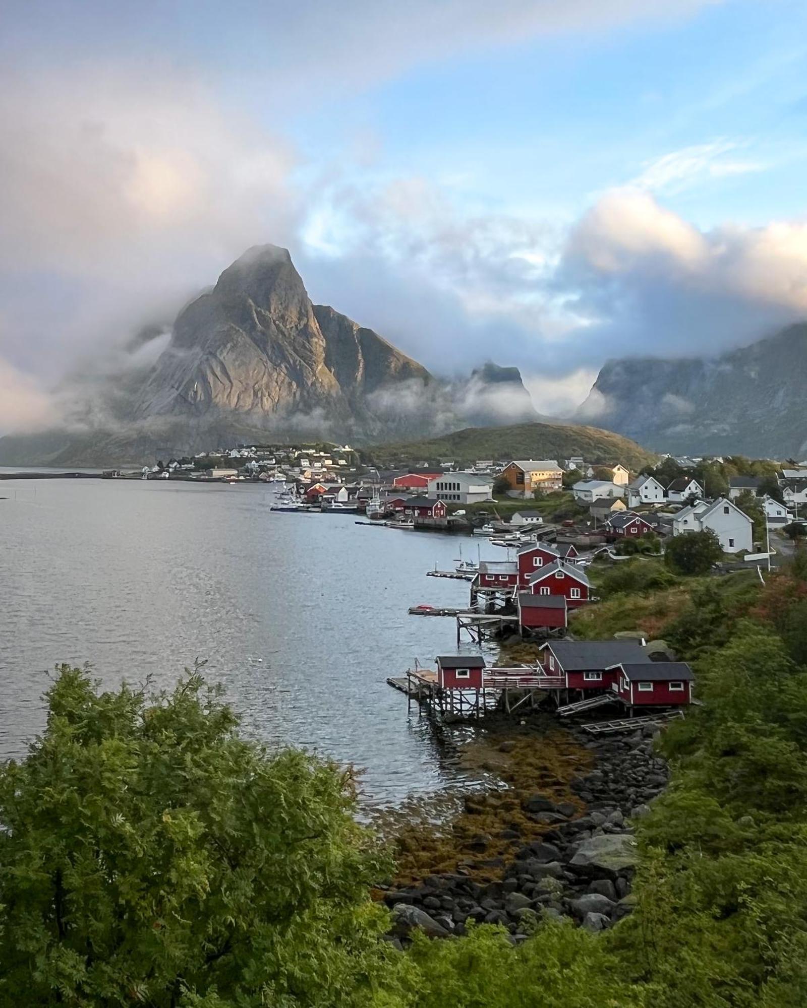 Husly Reine - Your Home With Reinebringen View Экстерьер фото